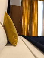 Santa Maria La Nova 21 B&B