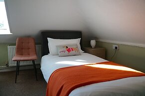 Castle Guest House