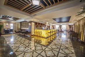 Royal Mountain Hotel