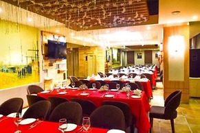 Royal Mountain Hotel