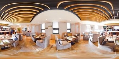 Royal Mountain Hotel