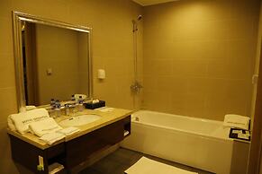 Royal Mountain Hotel