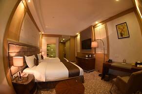 Royal Mountain Hotel