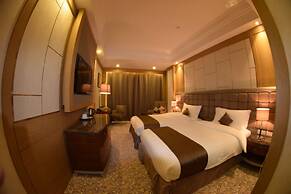 Royal Mountain Hotel