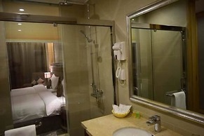 Royal Mountain Hotel