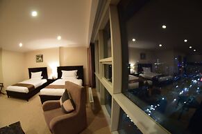 Royal Mountain Hotel