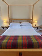 THE Gordon Arms Restaurant With Rooms
