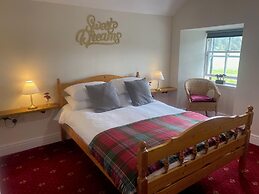 THE Gordon Arms Restaurant With Rooms