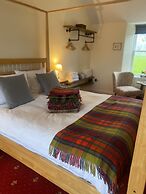 THE Gordon Arms Restaurant With Rooms