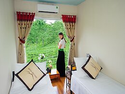 Moc Chau Arena Village