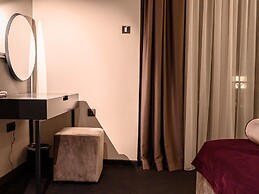 Art Loft Hotel