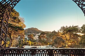 Sintra Marmòris Palace