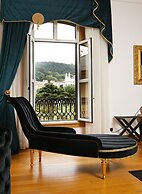 Sintra Marmòris Palace