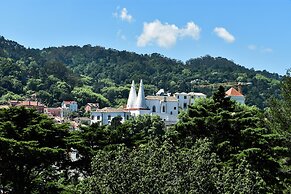 Sintra Marmòris Palace