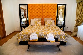 Sintra Marmòris Palace