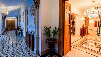 Sintra Marmòris Palace