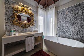 Sintra Marmòris Palace