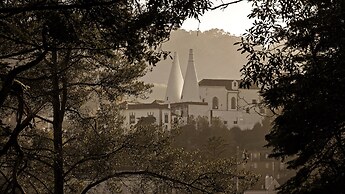 Sintra Marmòris Palace