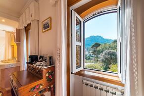 Sintra Marmòris Palace