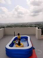 Hualien AzureVILLA B&B