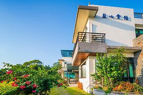 Hualien AzureVILLA B&B