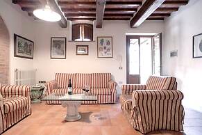 Azienda Agricola e Agriturismo Vallorsi