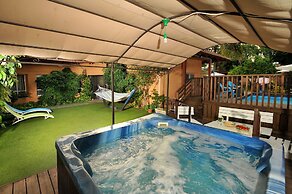 Villa & Lode Bat Galil