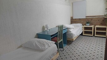 Villa & Lode Bat Galil
