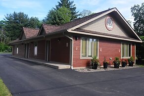 The Fields of Eden Inn