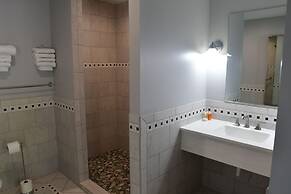 The Fields of Eden Inn