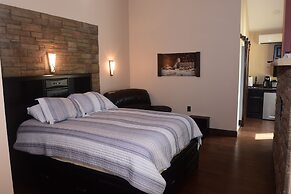 The Fields of Eden Inn