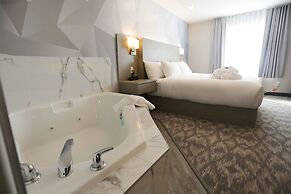 Days Inn by Wyndham Calgary North Balzac