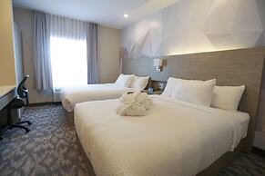 Days Inn by Wyndham Calgary North Balzac