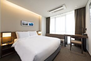 Ramada Encore by Wyndham Haeundae