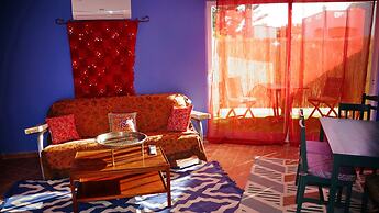 Inn Seventies Cheap & Chic II