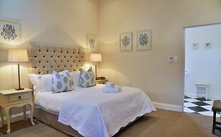 Mont d'Or Swartberg Hotel