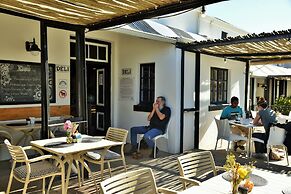 Mont d'Or Swartberg Hotel