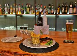 Mont d'Or Swartberg Hotel