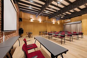 Trails End Bike Hotel