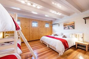 Trails End Bike Hotel