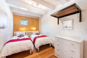 Trails End Bike Hotel