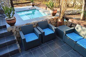 Foxy Crocodile Bush Lodge & Kruger Safari's - No Loadshedding