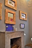 Foxy Crocodile Bush Lodge & Kruger Safari's - No Loadshedding