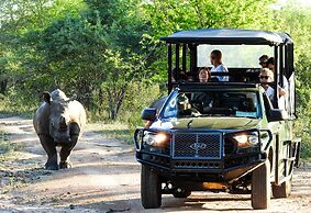 Foxy Crocodile Bush Lodge & Kruger Safari's - No Loadshedding