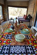 Foxy Crocodile Bush Lodge & Kruger Safari's - No Loadshedding