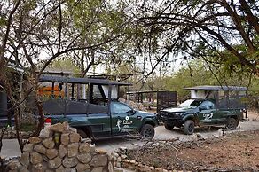 Foxy Crocodile Bush Lodge & Kruger Safari's - No Loadshedding