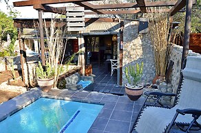 Foxy Crocodile Bush Lodge & Kruger Safari's - No Loadshedding