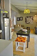 Foxy Crocodile Bush Lodge & Kruger Safari's - No Loadshedding