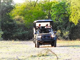 Foxy Crocodile Bush Lodge & Kruger Safari's - No Loadshedding