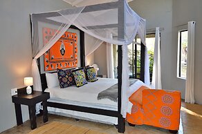 Foxy Crocodile Bush Lodge & Kruger Safari's - No Loadshedding